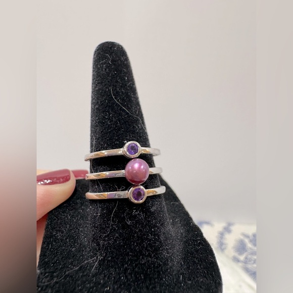 Sterling Silver and Purple three band ring - Picture 1 of 5